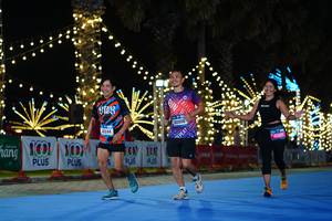 BIB: 101, 11014, 10244, 40908, 4553
                            <button type="button" onclick="openModal(19621608)" class="btn btn-primary btn-sm float-right btn-popup" data-toggle="modal" data-target=".modal-high-quality">
                        <i class="fas fa-shopping-cart"></i> Add to Cart
                    </button>
                                            <button type="button" onclick="isThisMe(19621608, true)" class="btn btn-success btn-sm float-right btn-popup btn-isme hidden" data-toggle="tooltip" data-placement="bottom" title="นี่คือรูปของคุณใช่ไหม คลิกที่นี่เพื่อเอาเข้าอัลบั้ม">
                        <i class="fas fa-plus"></i> Add to album
                    </button>
                    <button type="button" onclick="isThisMe(19621608, false)" class="btn btn-warning btn-sm float-right btn-popup btn-isnotme hidden">
                        <i class="fas fa-ban"></i> Remove from album
                    </button>